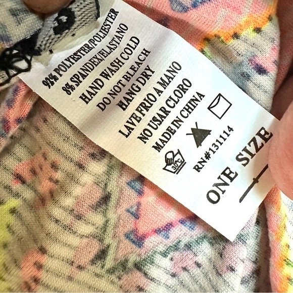 NWT Colorful Geometric Print Leggings One Size - Picture 6 of 6